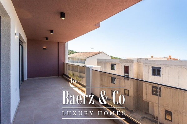 photo 4 Promajna, luxurious semi-detached house with a sea view, close to the center and the beach