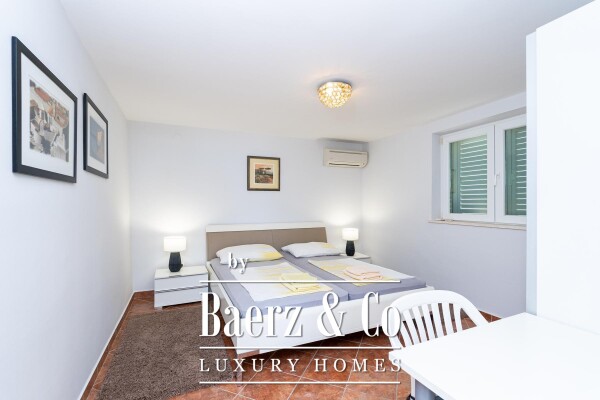 photo 8 Slano – Elevated House with Garage and Scenic Views