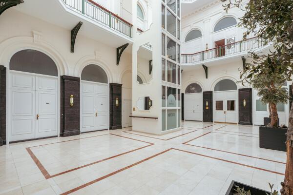 photo 36 Herengracht 183 E