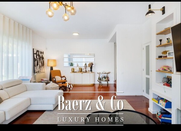 photo 7 Villa in Porto -Leça da Palmeira