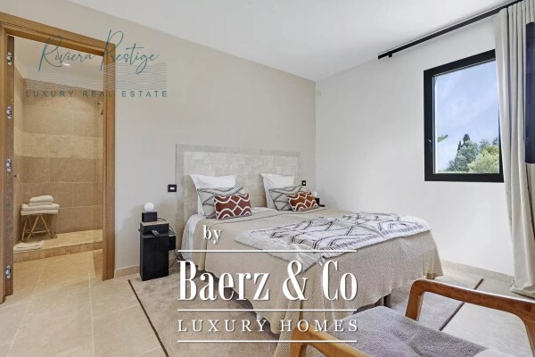 photo 11 Saint-Tropez - Contemporary Villa – Near Chapelle Sainte-Anne