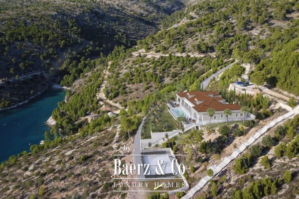 photo 8 Island of Brač, a unique villa on a 32 thousand m² property
