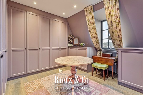 photo 28 Uitzonderlijke Duplex met zicht op kanaal, garage, carport en ruime (wijn)kelder!