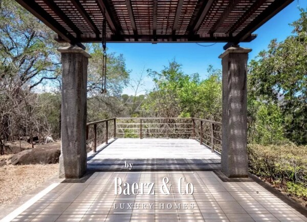 photo 19 Prestigious Villa on the West Coast