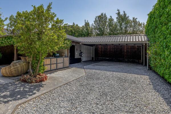 photo 53 Parallelweg-Zuid 15