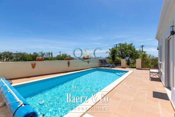 photo 30 Beautiful luxury home in Santa Bárbara de Nexe, Countryside