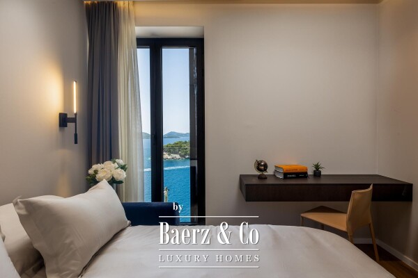 photo 11 Dubrovnik area, four-bedroom apartment with a garden