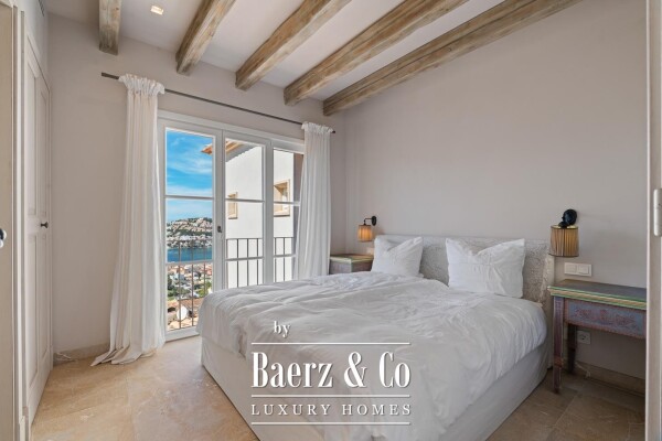 photo 20 Luxury villa with panoramic sea views and unforgettable sunsets