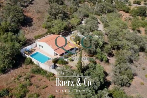 photo 1 Beautiful luxury home in Querença, Querença