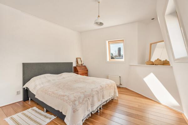 photo 16 Balthasar Floriszstraat 12 3