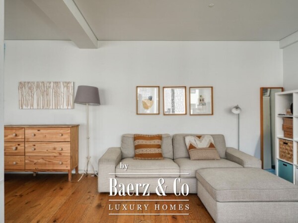 photo 3 Modern Two Bedroom Apartment with Elevator, Garage and Storage Room in Estrela, Lisbon