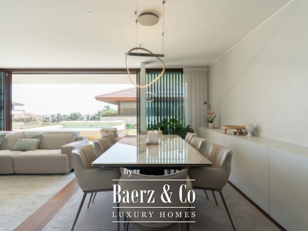 photo 4 Luxurious Apartment with 3 Ensuite Bedrooms - Garden and Swimming Pool - Privileged Location - Sea View - Walking Distance from the beach - Gated community with 24/7 Security.