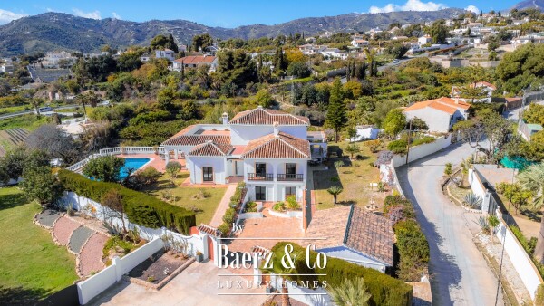 photo 34 Exclusive Villa with Panoramic Sea & Mountain Views in Frigiliana