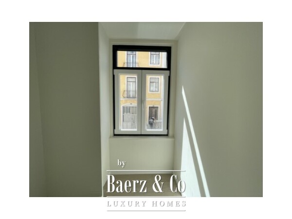 photo 10 Refurbished 2 Bedroom Apartment with Terrace | 5 Minutes from Instituto Superior Técnico