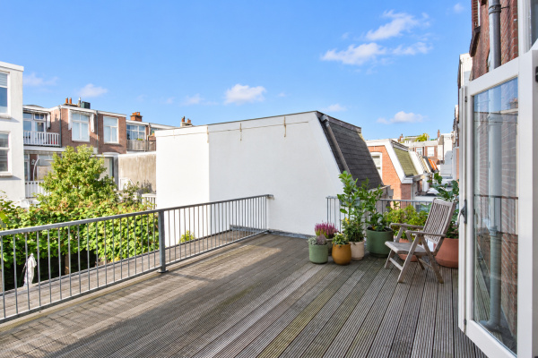 photo 26 Van Loostraat 125